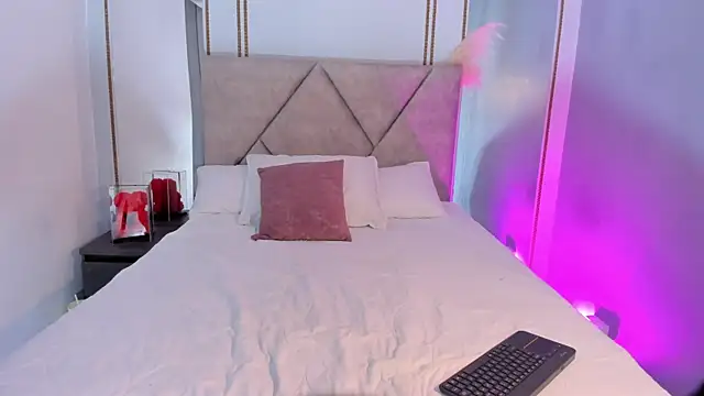 NiicoleLeroy online show from 03-21-26, 12:09