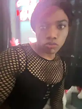 frenchiego online show from 05-18-26, 03:28