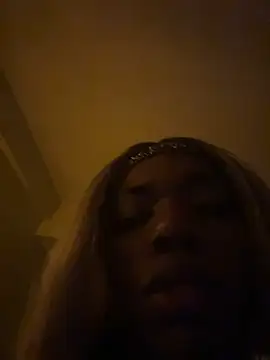frenchiego online show from 06-19-26, 01:33