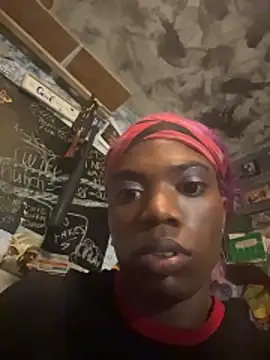 frenchiego online show from 06-18-26, 09:14