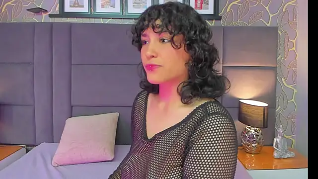 Snapshot of lia_savage chatting on 02-25-26, 11:54 lia savage online show from 02-25-26, 11:54