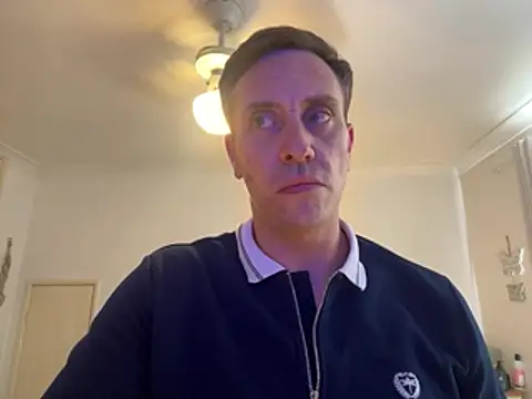 malcolm2334 online show from 06-27-26, 08:31