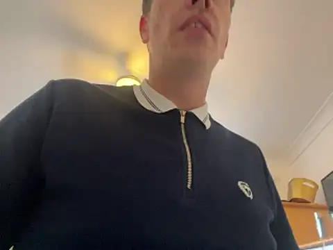 malcolm2334 online show from 07-01-26, 06:41