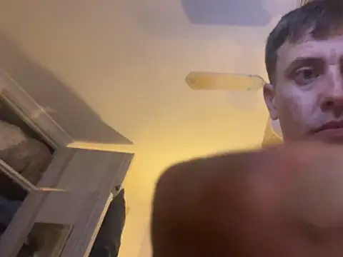 malcolm2334 online show from 06-02-26, 01:27