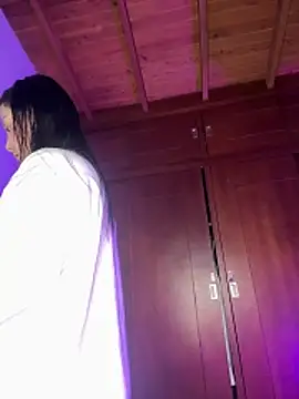 Snapshot of Tammy_Godoy chatting on 02-19-26, 05:21 Tammy Godoy online show from 02-19-26, 05:21