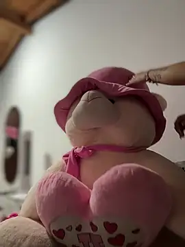 Snapshot of Tammy_Godoy chatting on 02-24-26, 05:03 Tammy Godoy online show from 02-24-26, 05:03