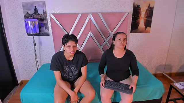 Snapshot of natasha_and_zoe chatting on 02-26-26, 11:43 natasha and zoe online show from 02-26-26, 11:43