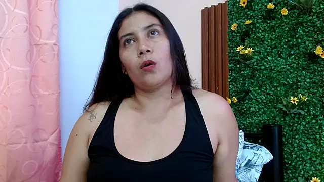 Snapshot of calimasalas2 chatting on 02-23-26, 11:49 calimasalas2 online show from 02-23-26, 11:49