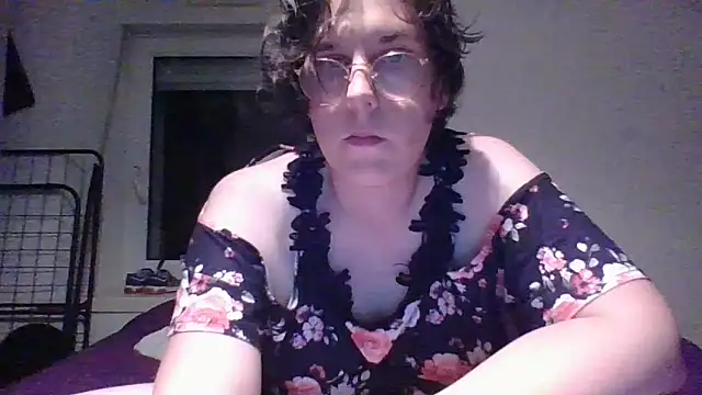 OIseauNoir88 online show from 05-14-26, 08:17