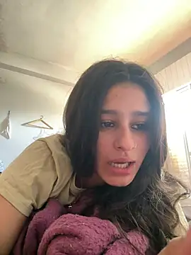 Snapshot of madison90 chatting on 02-06-26, 06:59 madison90 online show from 02-06-26, 06:59