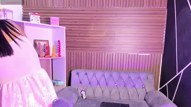 JazminRusso  online show from 02-12-26, 11:48