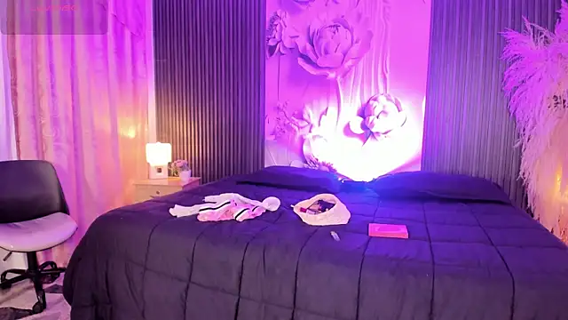 JazminRusso  online show from 04-24-26, 04:58