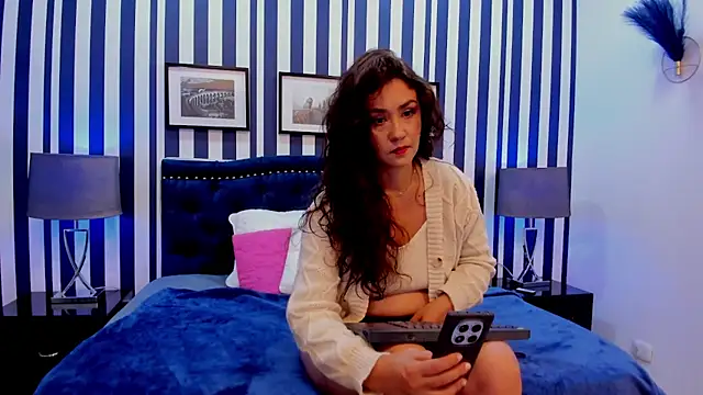 TherezaLarson online show from 02-04-26, 11:38