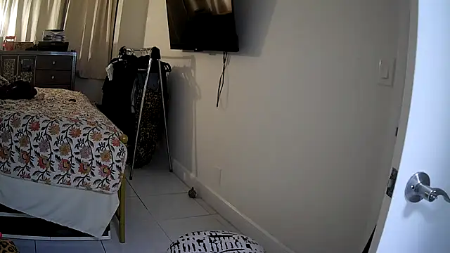 AlexisKayx online show from 04-02-26, 01:46