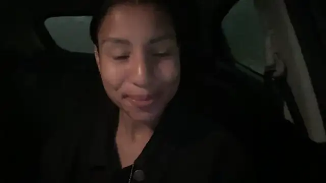 Snapshot of YaraEstelle chatting on 06-10-26, 07:26 YaraEstelle online show from 06-10-26, 07:26