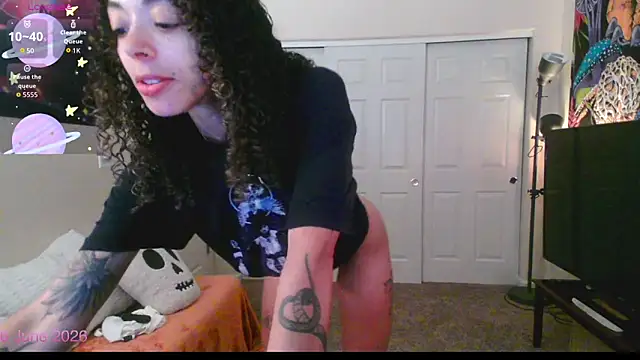 gunzinrose online show from 06-06-26, 06:02
