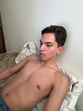 Heliox noir online show from 02-04-26, 09:43