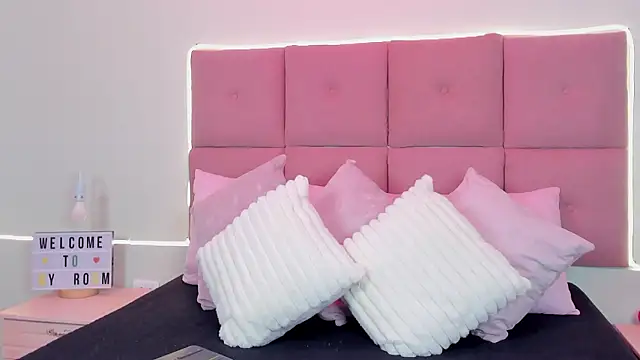 Hilaryportman online show from 03-26-26, 10:51