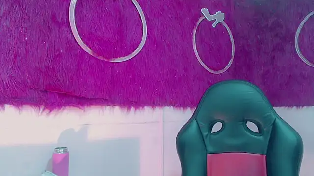 isabella vogue online show from 02-16-26, 11:20