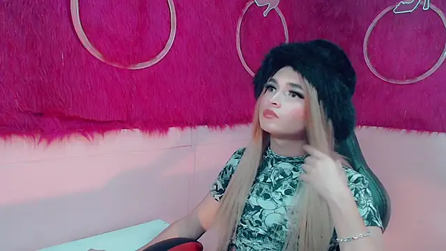 isabella vogue online show from 02-14-26, 11:43