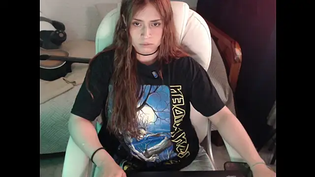 Snapshot of Lametaleralatina chatting on 02-24-26, 03:35 Lametaleralatina online show from 02-24-26, 03:35