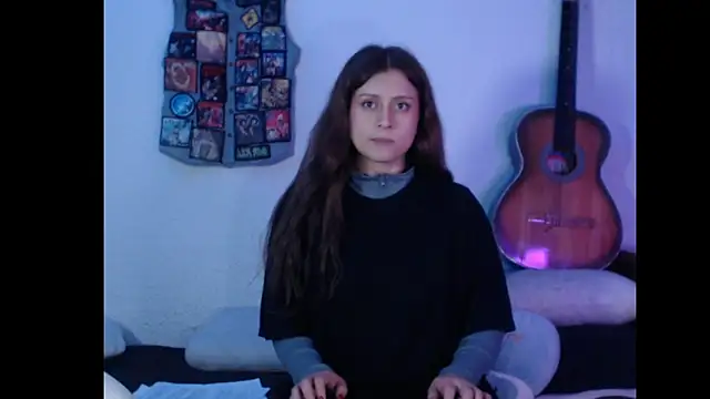 Lametaleralatina online show from 04-15-26, 01:59