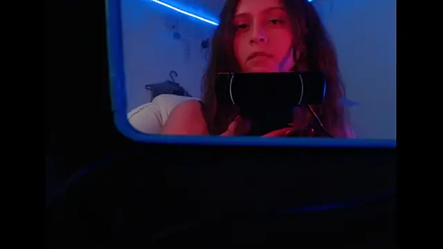Snapshot of Lametaleralatina chatting on 04-24-26, 04:53 Lametaleralatina online show from 04-24-26, 04:53