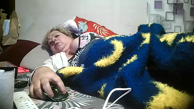bialoba7 online show from 07-30-26, 12:21