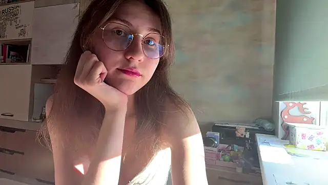 Miaaa Moon online show from 04-09-26, 01:17