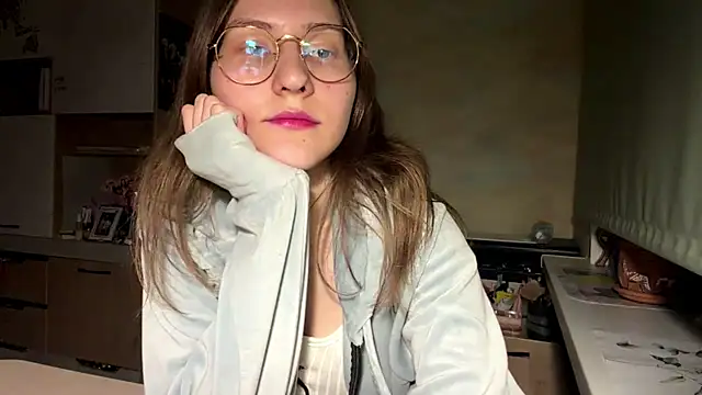 Miaaa Moon online show from 04-29-26, 05:30