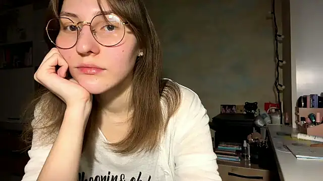 Miaaa Moon online show from 02-10-26, 04:28