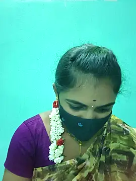 Snapshot of Tamil_Hot_Shana chatting on 05-06-26, 04:49 Tamil Hot Shana online show from 05-06-26, 04:49