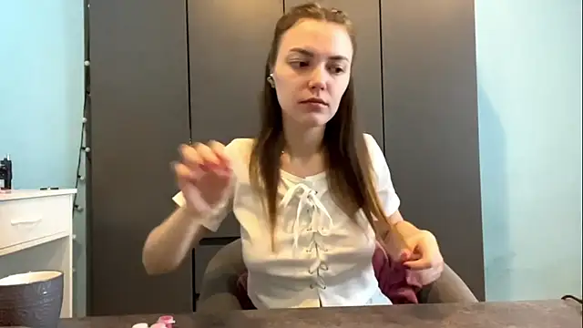 AndreeMerryman online show from 02-06-26, 01:12