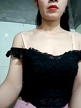 Vyvvyy69 online show from 07-10-26, 10:43