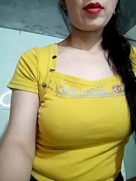 Vyvvyy69 online show from 07-15-26, 10:33