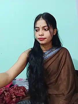 Snapshot of 18_year_old_girl chatting on 05-11-26, 03:30 18 year old girl online show from 05-11-26, 03:30