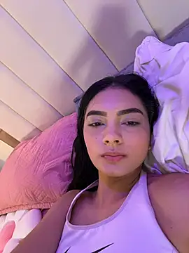 Doll Alaia  online show from 02-27-26, 07:46