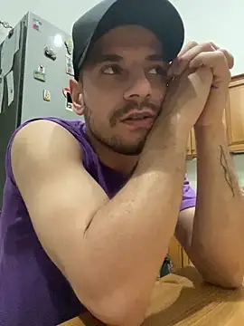 alessand180521 online show from 02-11-26, 07:58