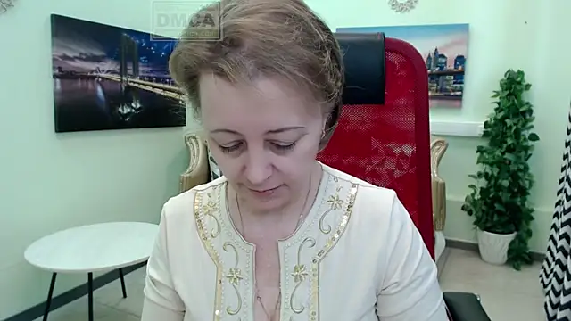 MONA W online show from 03-31-26, 11:12