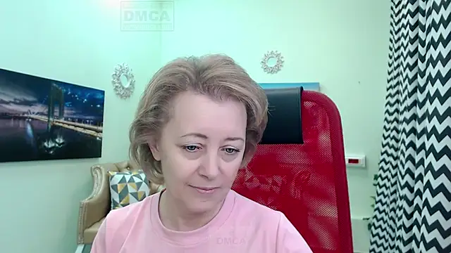 MONA W online show from 05-02-26, 09:47