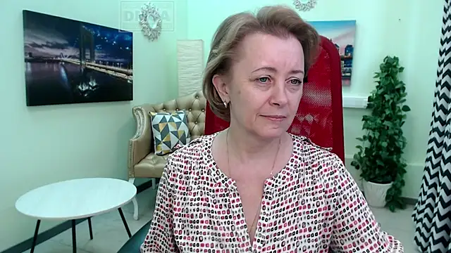 MONA W online show from 03-27-26, 11:33