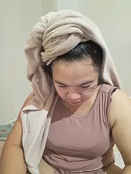 Zyramae 25 online show from 03-16-26, 02:08