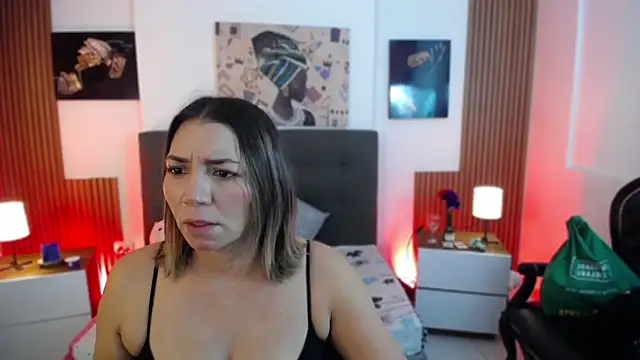 milfsecret69 online show from 05-25-26, 10:36