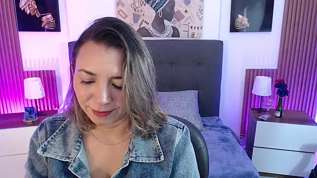 milfsecret69 online show from 05-14-26, 11:07