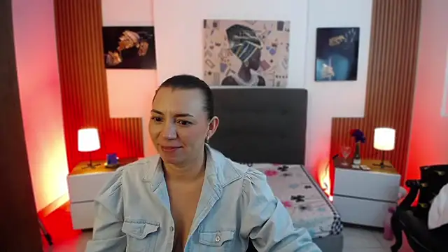 milfsecret69 online show from 05-26-26, 10:35