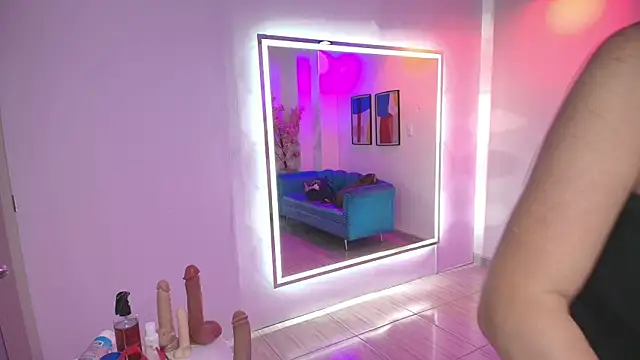 Madame scarlett online show from 03-26-26, 11:30