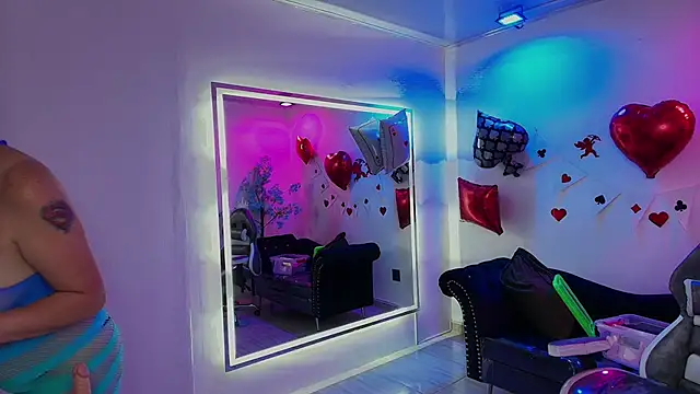 Snapshot of Madame_scarlett chatting on 02-20-26, 11:45 Madame scarlett online show from 02-20-26, 11:45