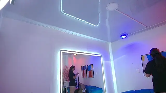 Snapshot of Madame_scarlett chatting on 05-21-26, 11:40 Madame scarlett online show from 05-21-26, 11:40