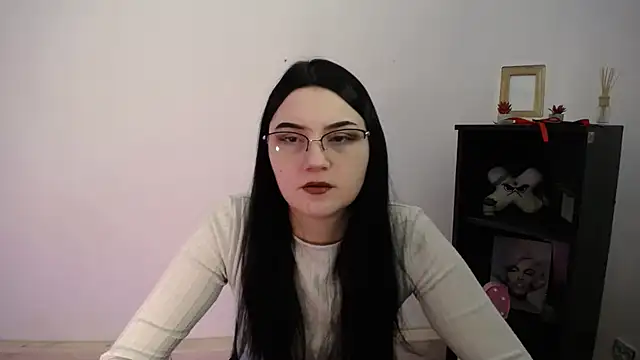 Snapshot of TurnMe_On chatting on 02-06-26, 12:45 TurnMe On online show from 02-06-26, 12:45