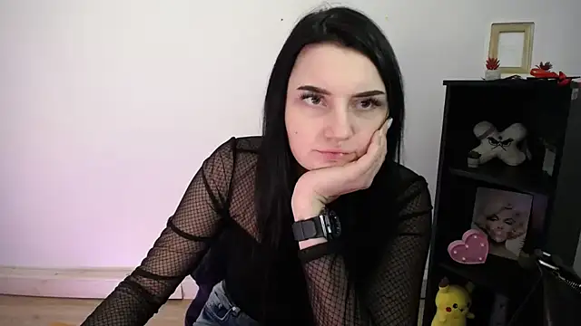 Snapshot of TurnMe_On chatting on 02-11-26, 11:54 TurnMe On online show from 02-11-26, 11:54